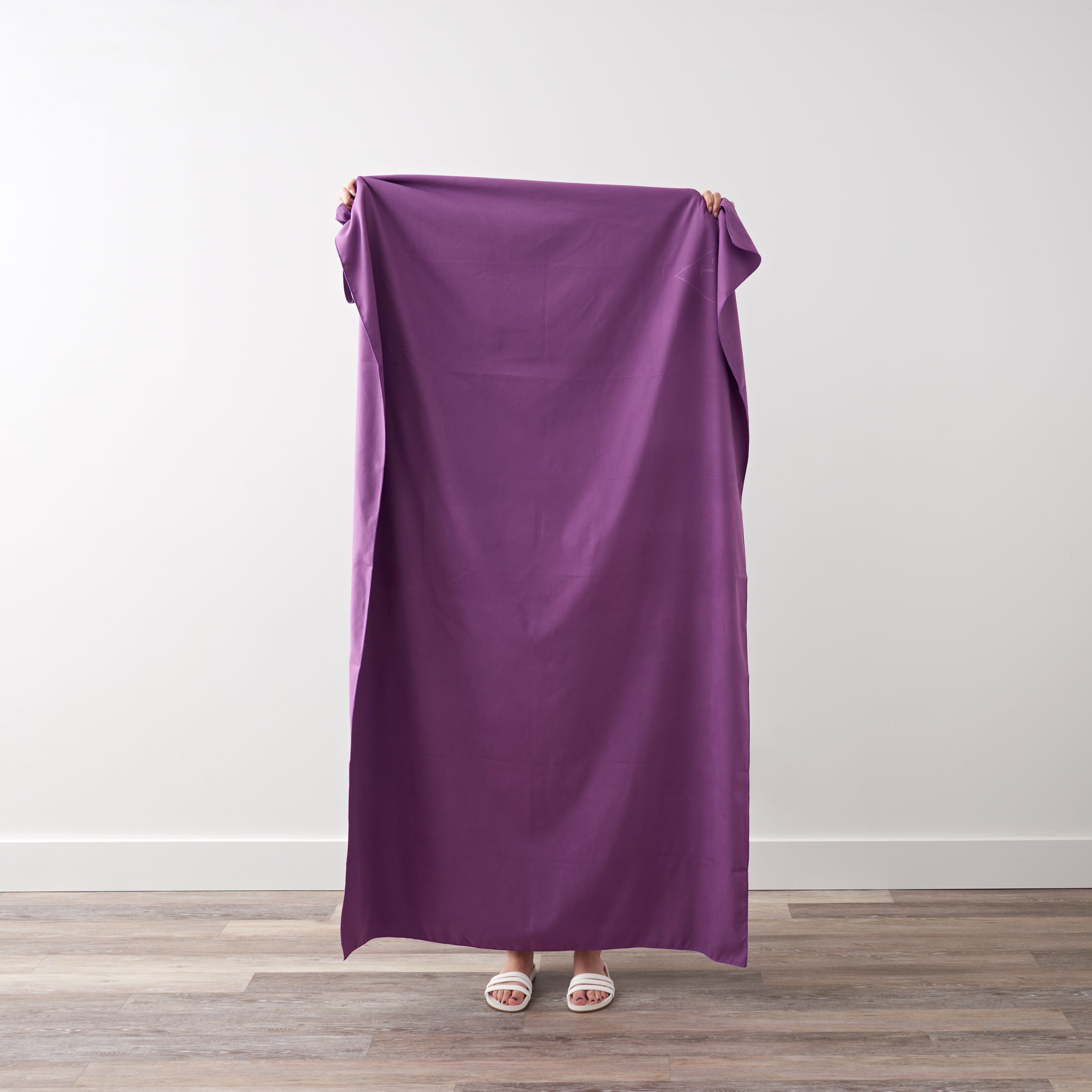 Talii Beach Towel - Quick-Dry Oversized Towel for Boating | Anchor Gear Co.